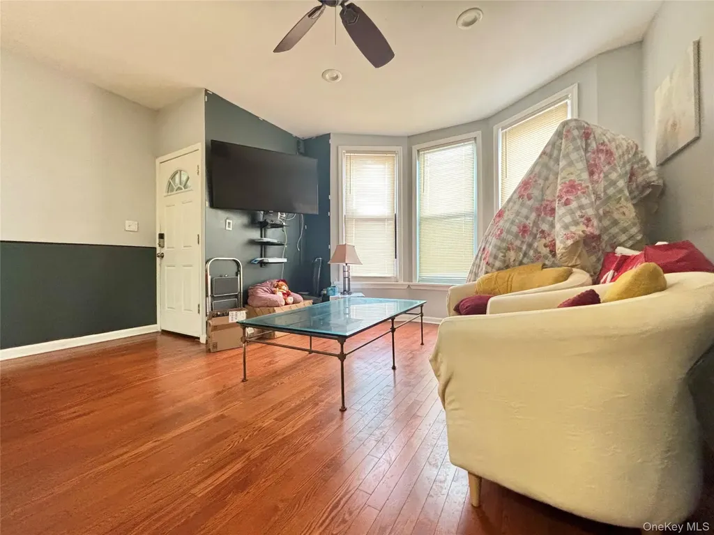 3672 Barnes Avenue Bronx NY 10467