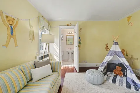 2 Park Drive S Rye NY 10580
