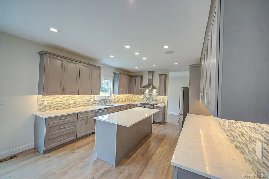 176 Southern Boulevard Nesconset NY 11767