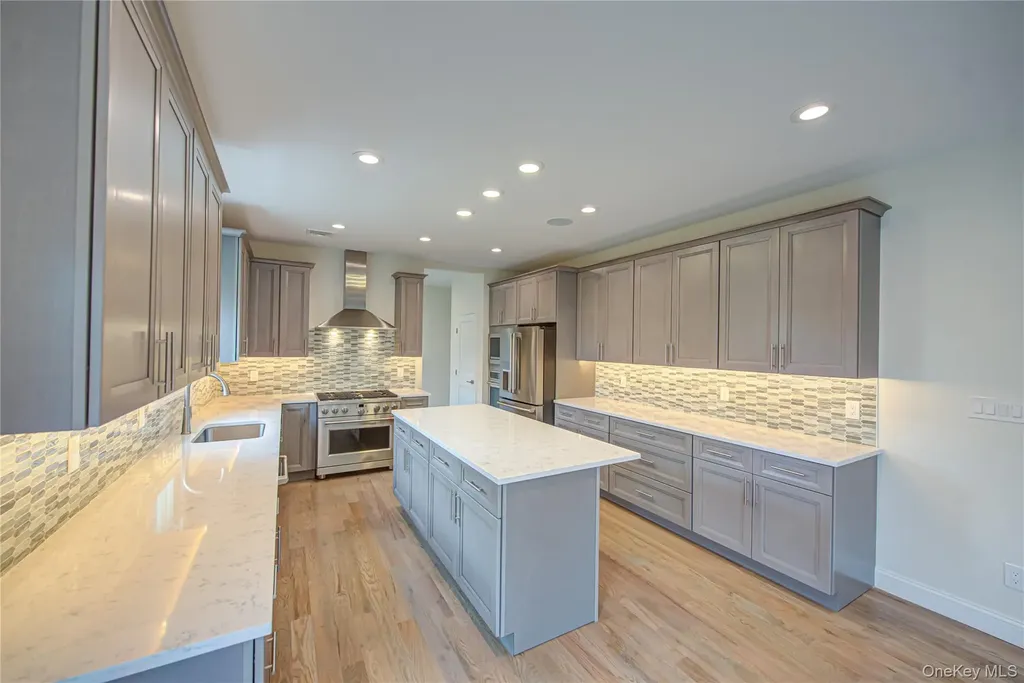 176 Southern Boulevard Nesconset NY 11767