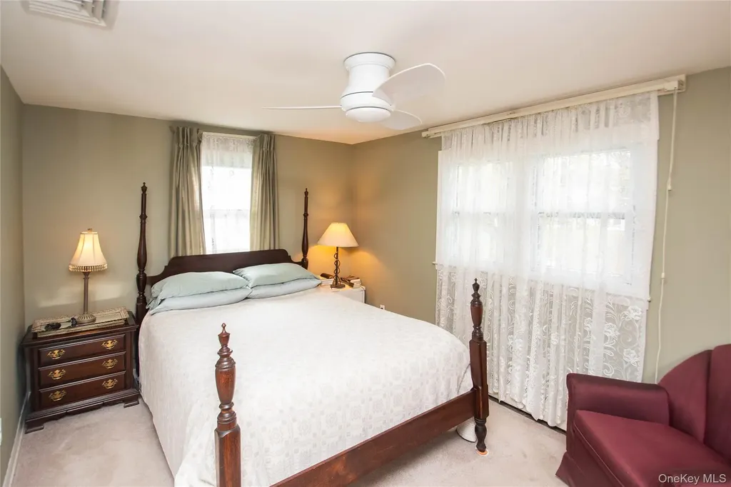 12 Provost Drive New Windsor NY 12553