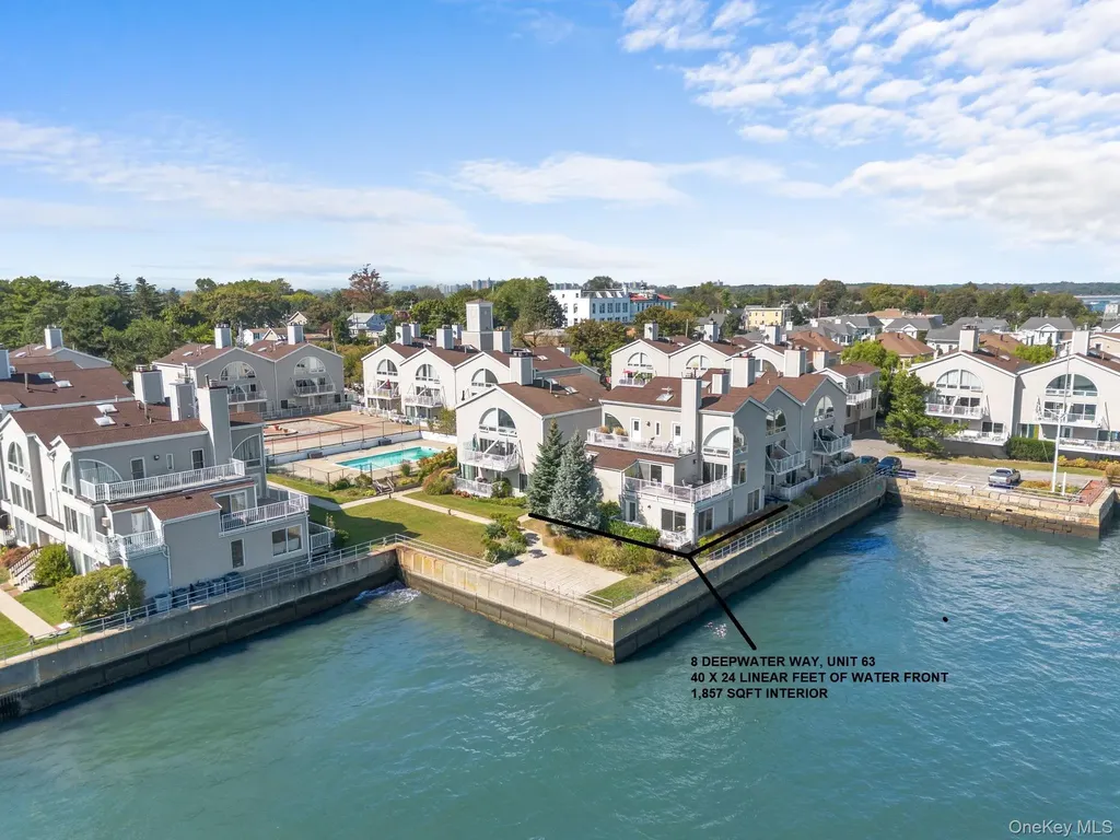 8 Deepwater Way Bronx NY 10464
