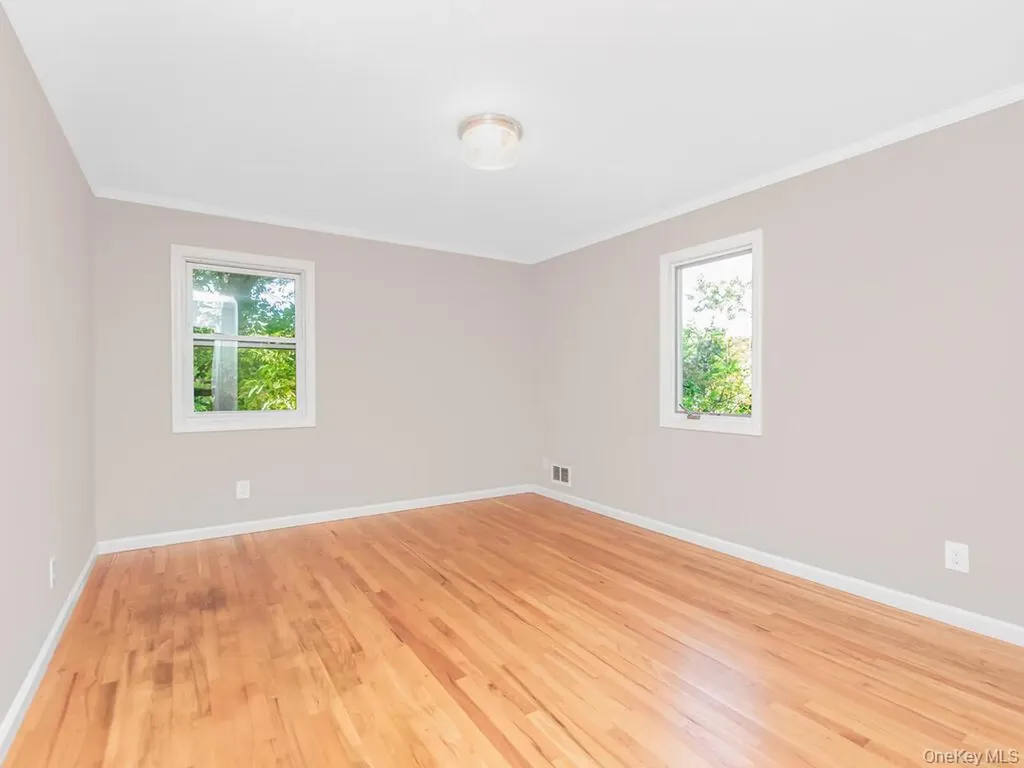 25 Midway Road White Plains NY 10607