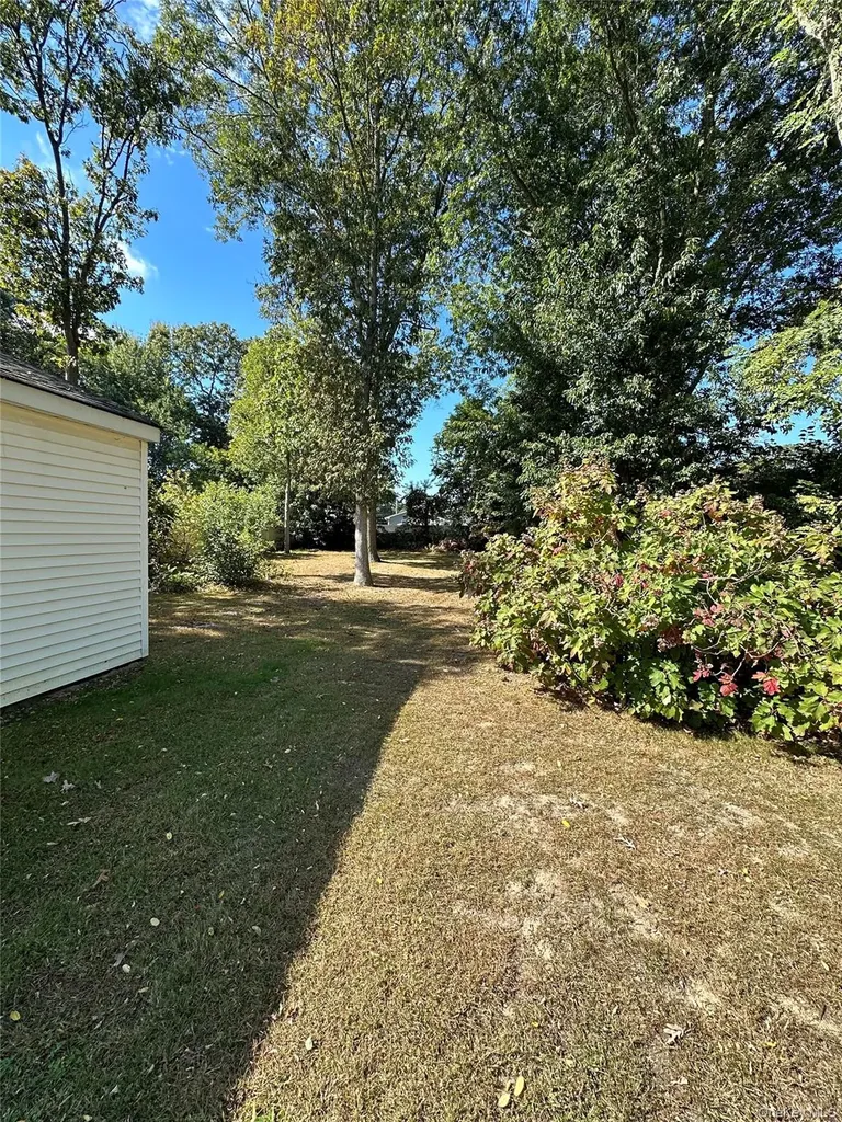 100 Marshall Drive Selden NY 11784