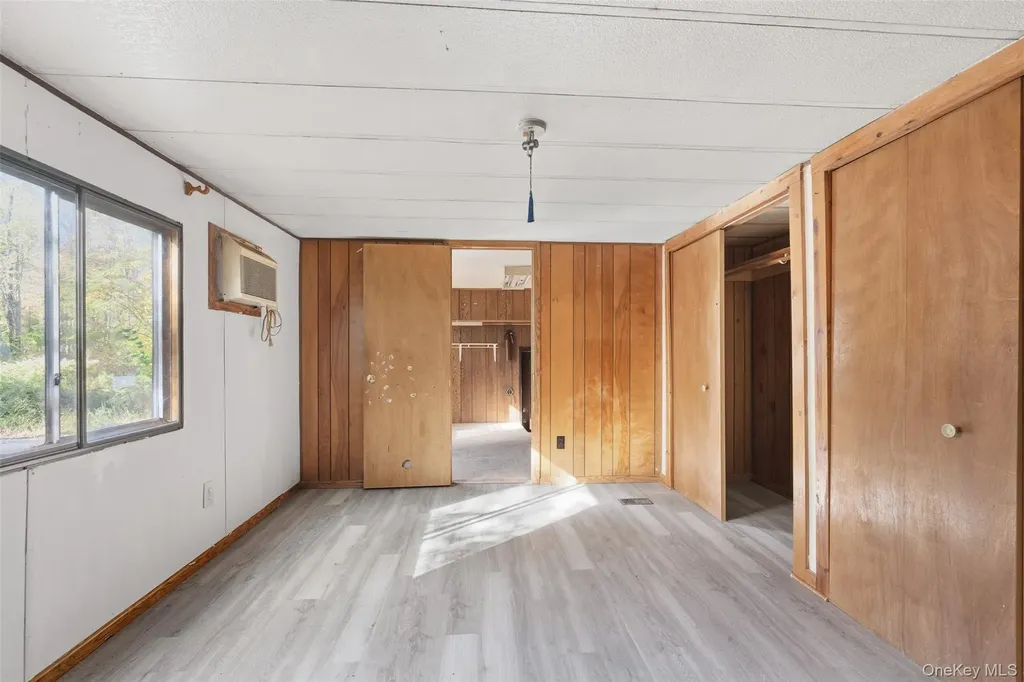 215 Old Rt-32 Highland Mills NY 10930