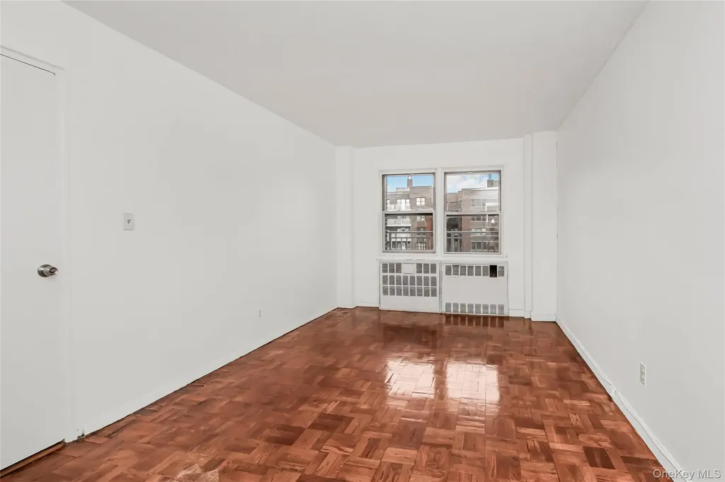 3131 Grand Concourse Bronx NY 10468