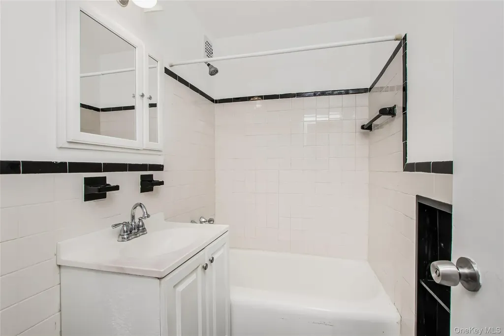 3131 Grand Concourse Bronx NY 10468
