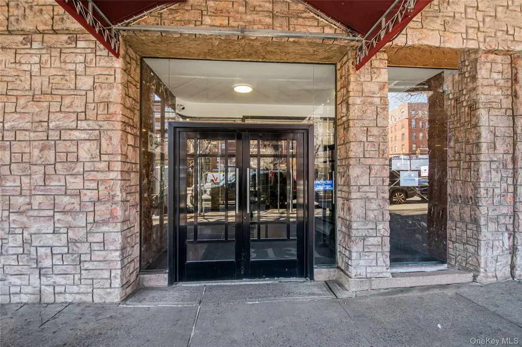 3131 Grand Concourse Bronx NY 10468