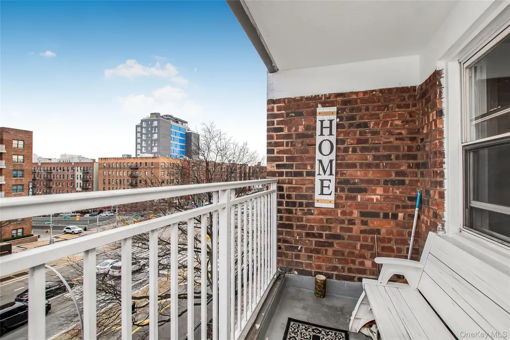 3131 Grand Concourse Bronx NY 10468