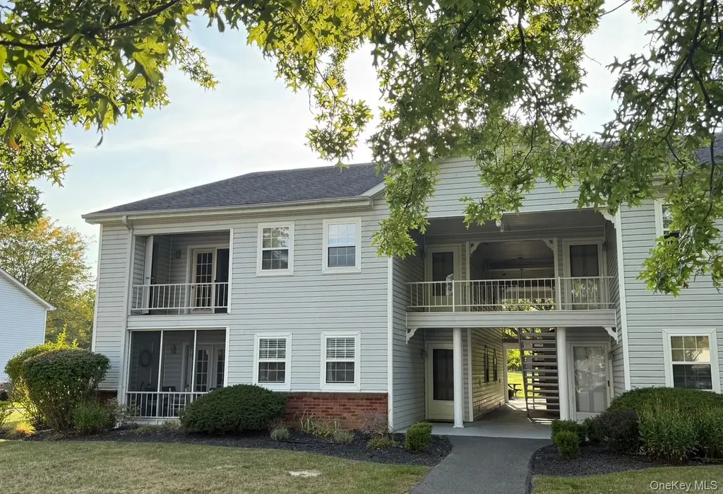 45 Tivoli Gardens Tivoli NY 12583