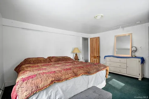 1780 Strawberry Road Mohegan Lake NY 10547