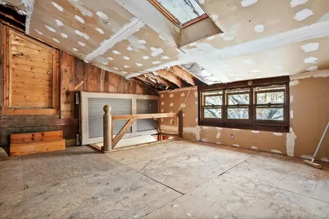 1780 Strawberry Road Mohegan Lake NY 10547