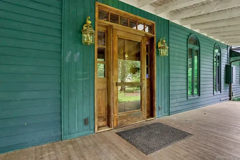 1780 Strawberry Road Mohegan Lake NY 10547