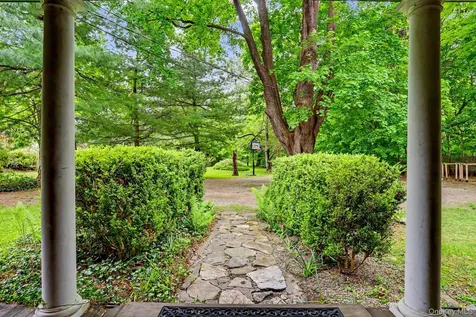 1780 Strawberry Road Mohegan Lake NY 10547