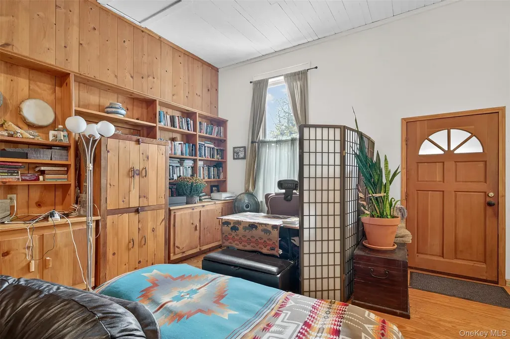 3588 Main Street Stone Ridge NY 12484