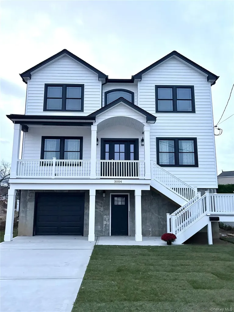 3004 Harbor Street Baldwin Harbor NY 11510