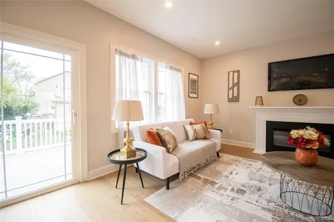 3004 Harbor Street Baldwin Harbor NY 11510