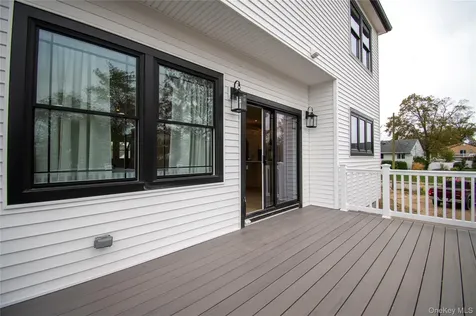 3004 Harbor Street Baldwin Harbor NY 11510