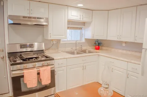 49 Gill Street Kingston NY 12401