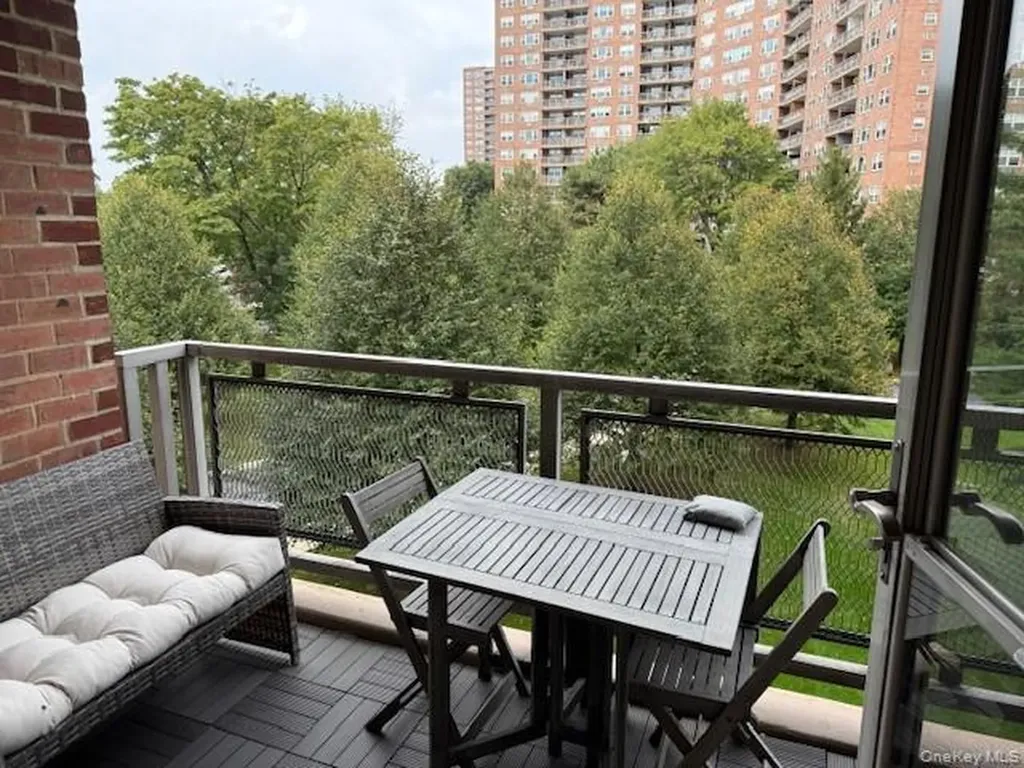 5700 Arlington Avenue Bronx NY 10471