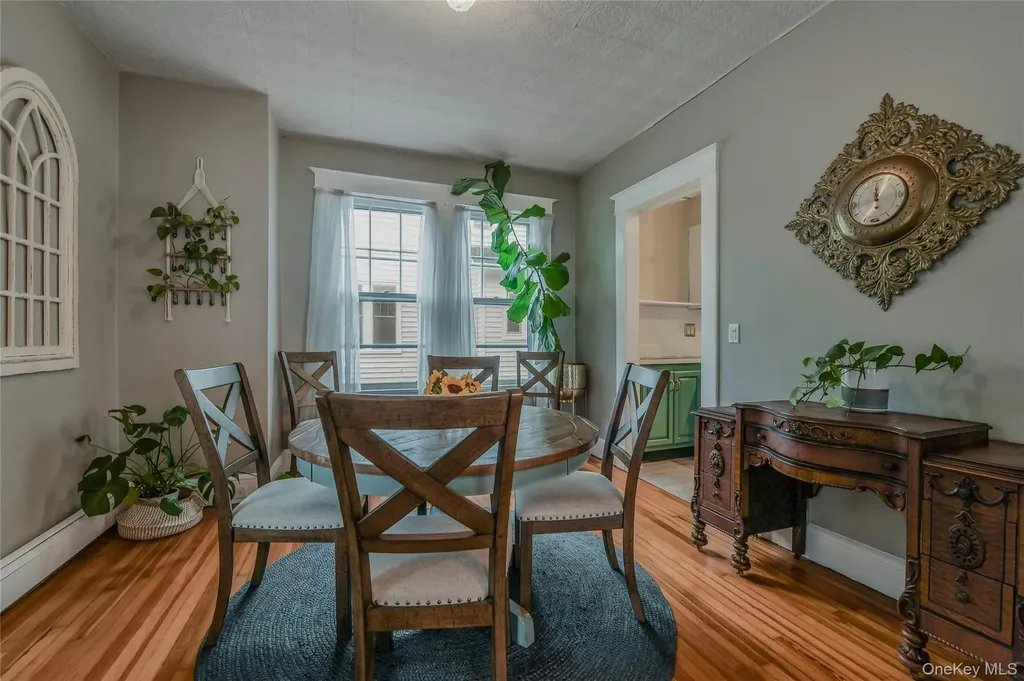 163 Jennings Avenue Patchogue NY 11772