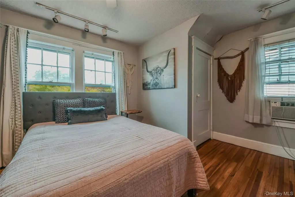 163 Jennings Avenue Patchogue NY 11772