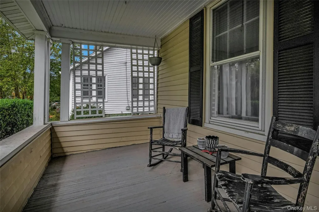 163 Jennings Avenue Patchogue NY 11772