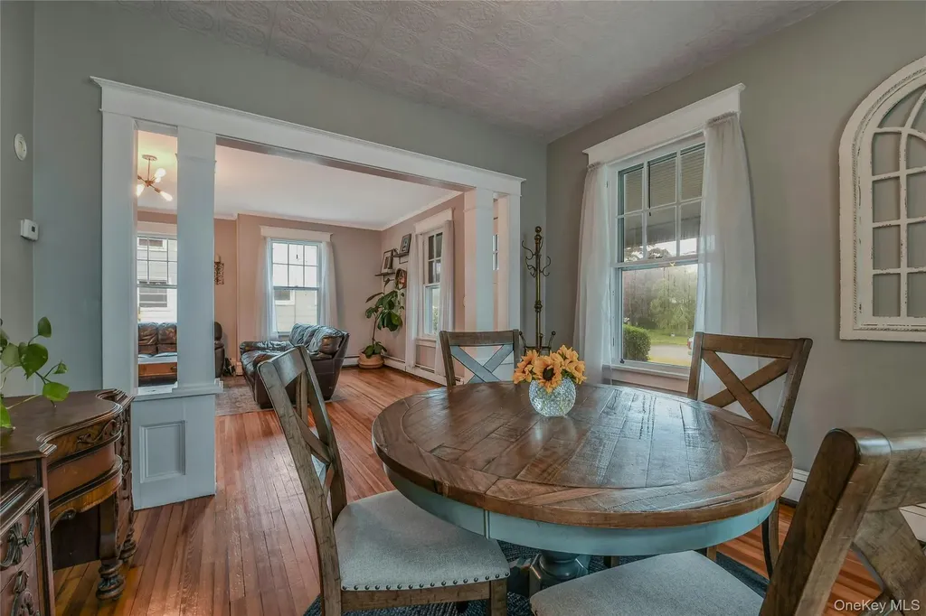 163 Jennings Avenue Patchogue NY 11772