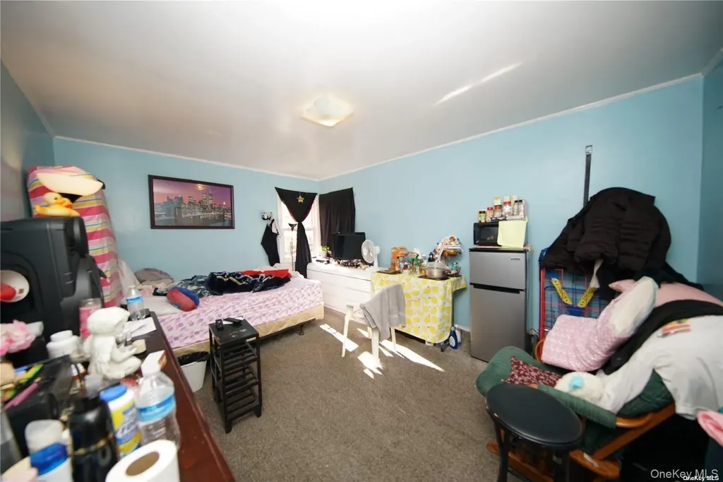 32 Stowe Place Hempstead NY 11550