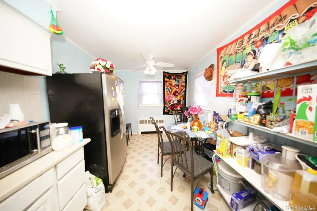 32 Stowe Place Hempstead NY 11550