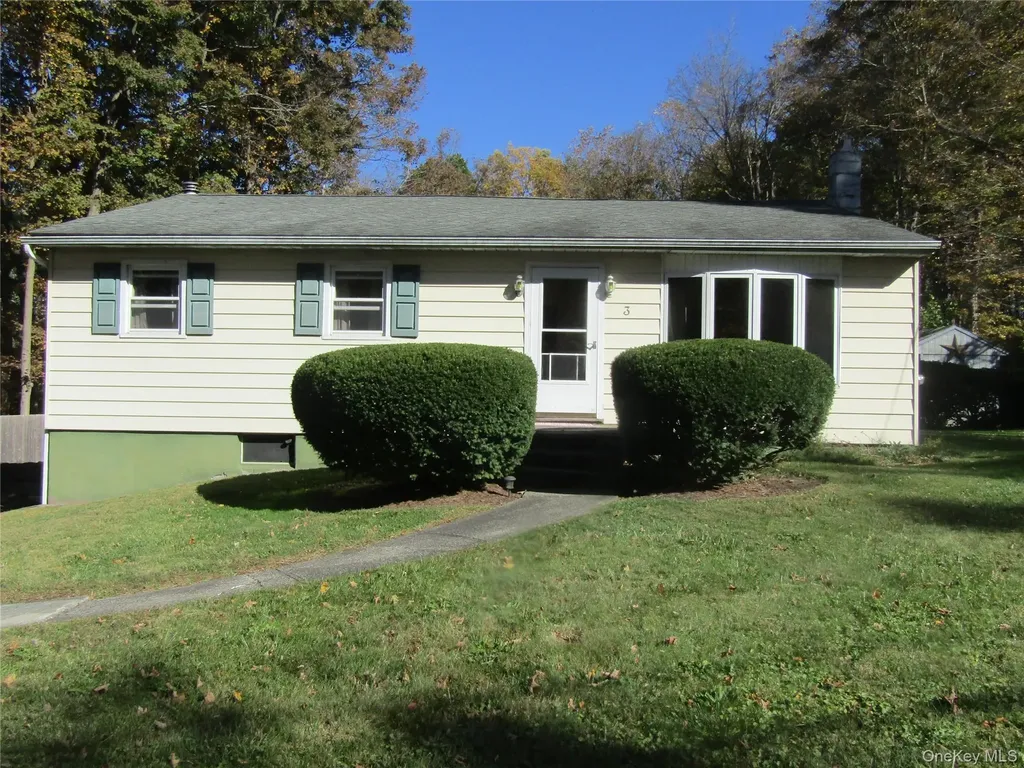 3 Marshall Drive Poughkeepsie NY 12601