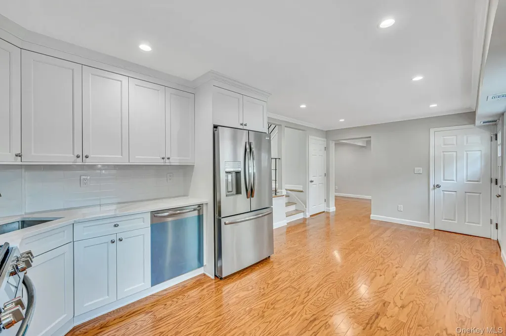 11 Lucille Lane Commack NY 11725