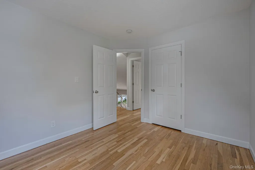 11 Lucille Lane Commack NY 11725
