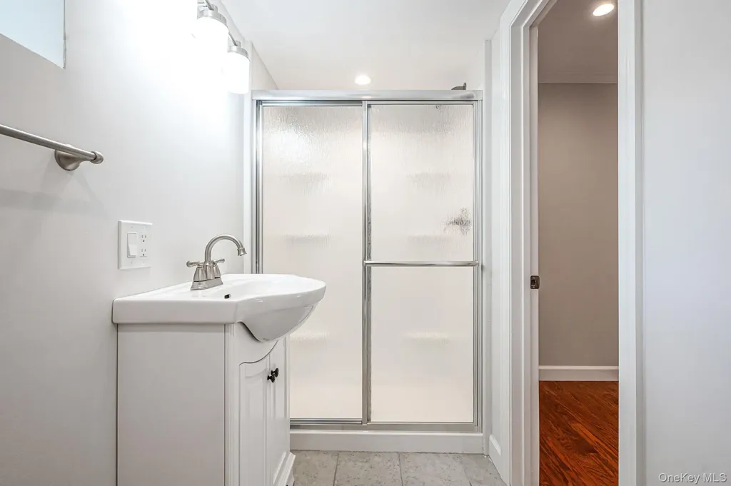 11 Lucille Lane Commack NY 11725