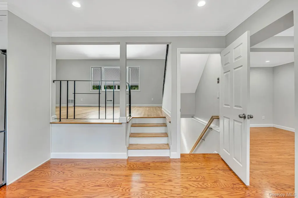 11 Lucille Lane Commack NY 11725