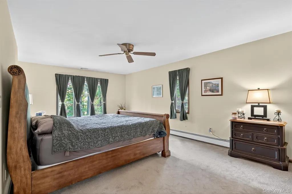 18 St Thomas Place Highland Falls NY 10928