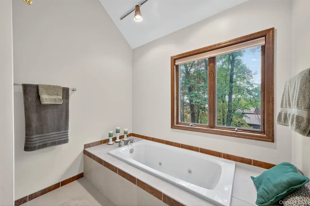 18 St Thomas Place Highland Falls NY 10928