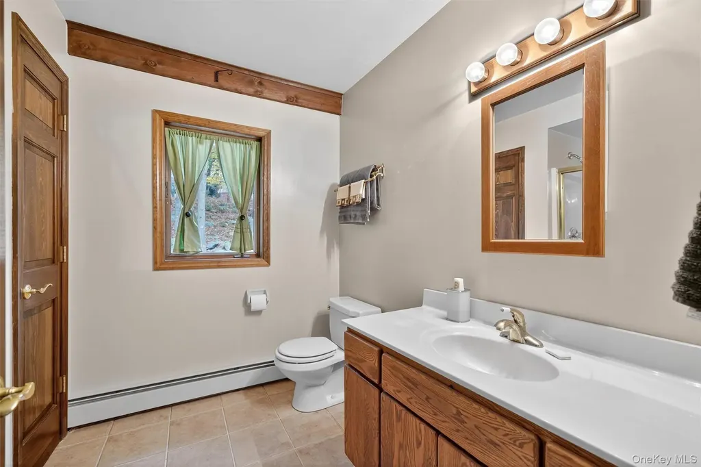 18 St Thomas Place Highland Falls NY 10928