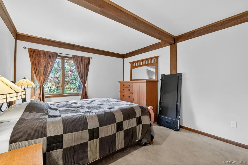 18 St Thomas Place Highland Falls NY 10928