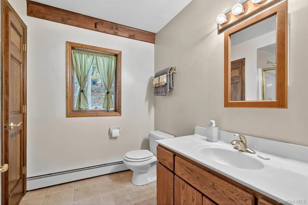 18 St Thomas Place Highland Falls NY 10928