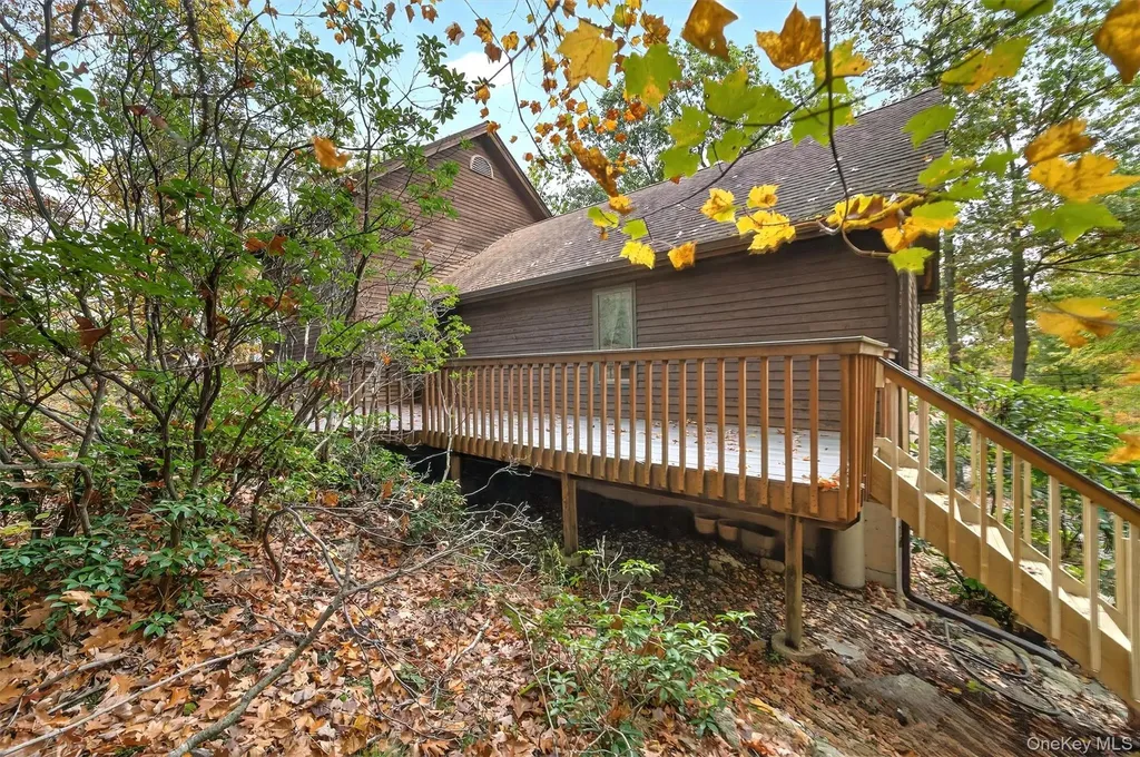 18 St Thomas Place Highland Falls NY 10928