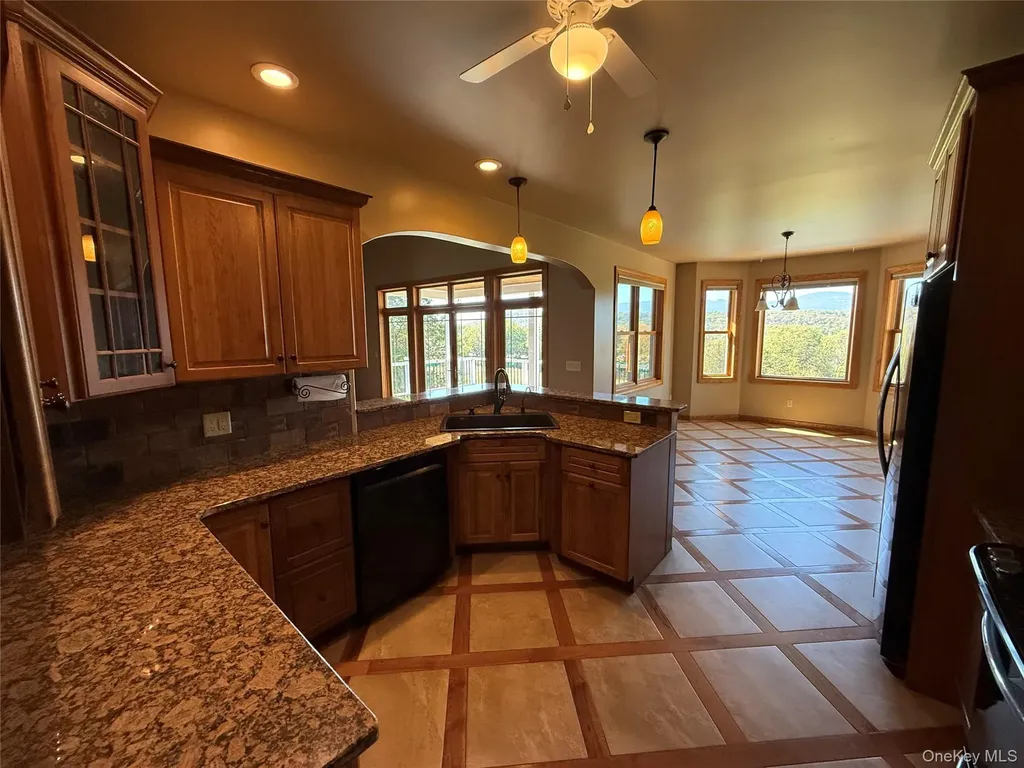 3071 Old Kings Road Catskill NY 12414