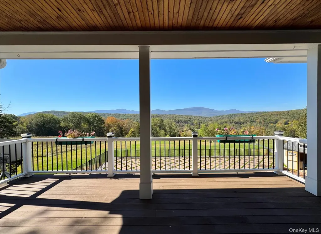 3071 Old Kings Road Catskill NY 12414