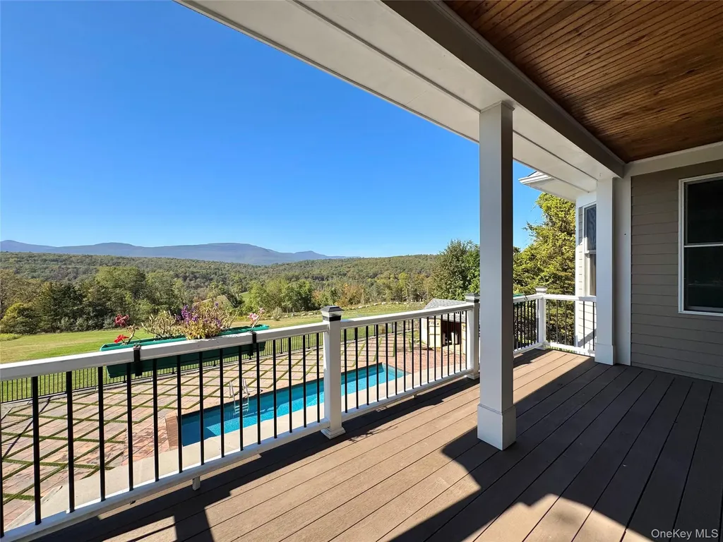 3071 Old Kings Road Catskill NY 12414