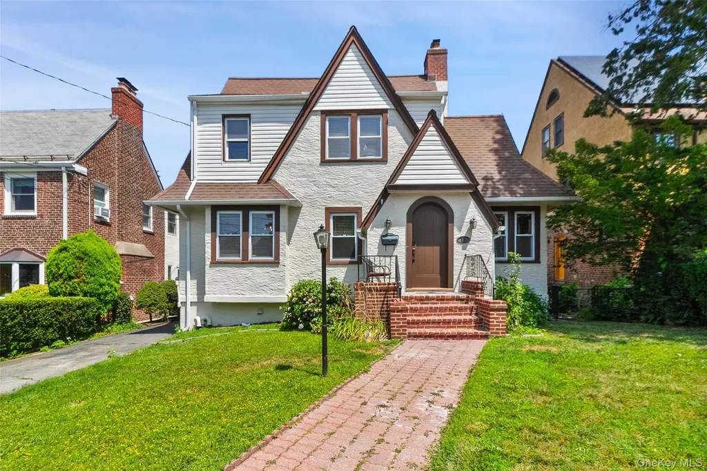 11 Crawford Street Yonkers NY 10705