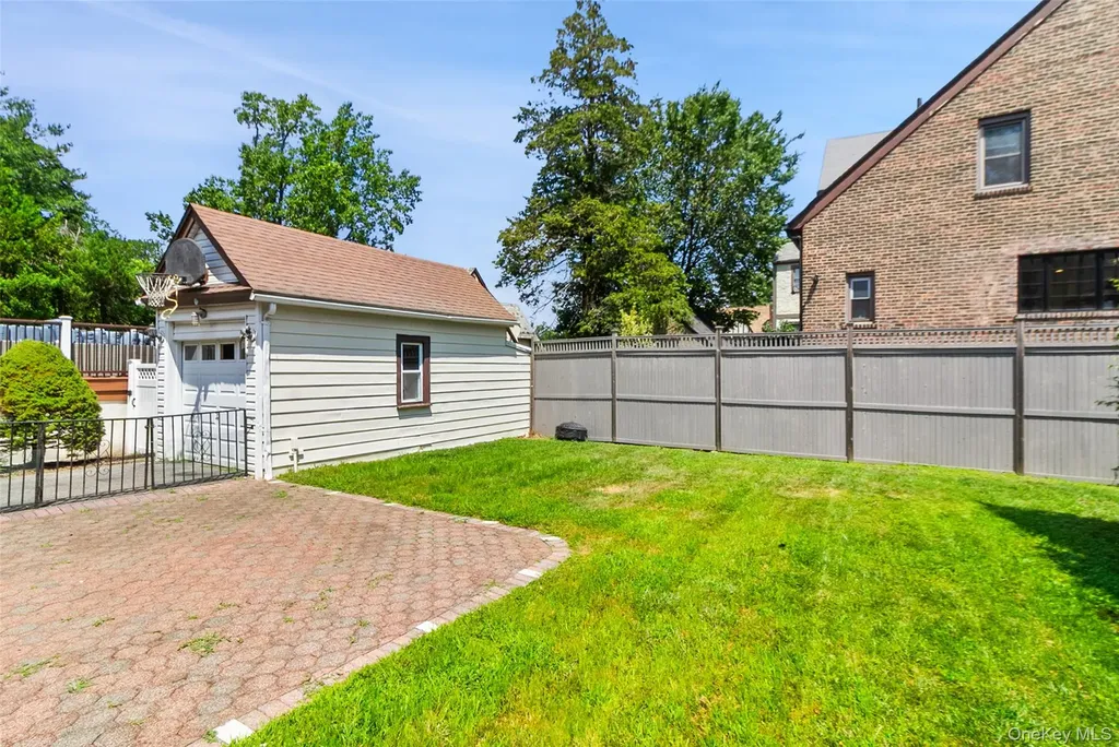 11 Crawford Street Yonkers NY 10705