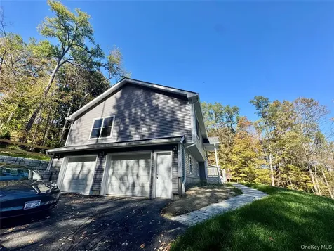 4 Webster Place Patterson NY 12563
