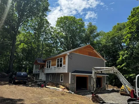4 Webster Place Patterson NY 12563
