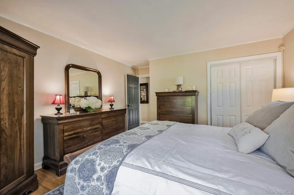 2 Overlook Drive Huntington NY 11743