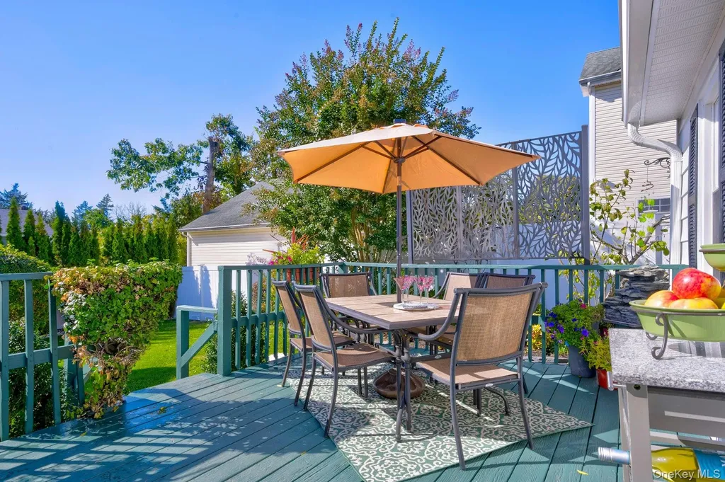2 Overlook Drive Huntington NY 11743
